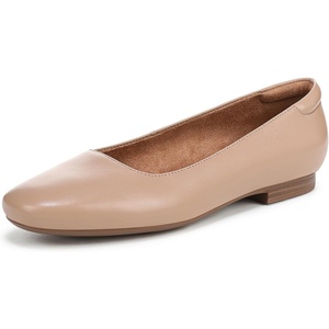 image:imageNaturalizer KellyBalletCrme Brulee Leather