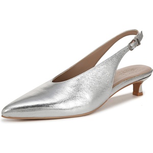 image:imageNaturalizer NicoletteSilver Leather